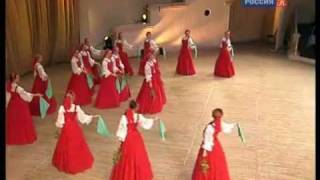 Russian Folk Dance quotBerezkaquot quotБерезкаquot Ruso Danza Populare quotBeriozkaquot Russische Volk Tanz [upl. by Bouldon380]