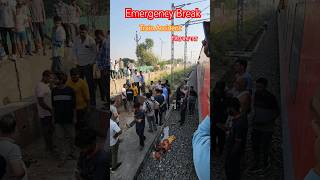 जिंदा बच गया  Train Accident  Emergency Break train accidenthouse emergency trainlife [upl. by Nerej]