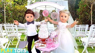 American Girl Doll Spa Day for her Wedding Party  PLAY DOLLS explore family traditions [upl. by Tiphany830]