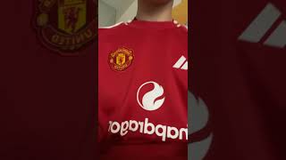 New Man Utd kit sub [upl. by Ainer]