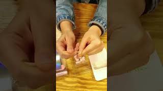 ÎMI FAC UNGHIILE ÎN AEROPORT😎 unghiicugel unghii nailart gelnails unghie naildesigns fypage [upl. by Kassi]