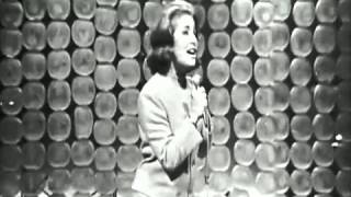 Leslie Gore on The TAMI Show 1964 [upl. by Gwen562]