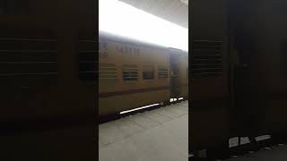 Prayagraj to sharanpur Nochandi express [upl. by Ahsinot]