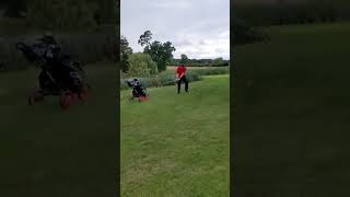 Astbury Golf Club 18th hole birdie chip for Cliffro [upl. by Hctub]