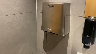 Kuaierte K2015 HandyDryers Vulcan at Starbucks Netherfield Retail Park Nottingham 🚻 [upl. by Keever]