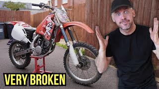 REBUILDING A BARN FIND 1991 HONDA CR125  PT6 [upl. by Yemarej669]