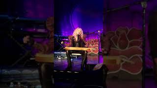 Cyndi Lauper  True Colors  Live [upl. by Christina]