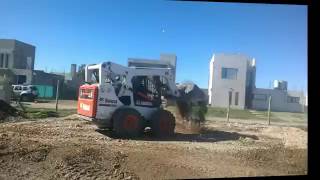 Movimiento de Suelos para platea de fundacion futura casa 2 plantas Steel Framing [upl. by Cordova]