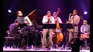 Richard Galliano amp Wynton Marsalis La Foule 360p [upl. by Aitnahs]