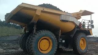 aktifity mining pt riung mitra lestari pakai volvo dan hd 785 site mgm kaltengtambangvolvohd785 [upl. by Aniv]