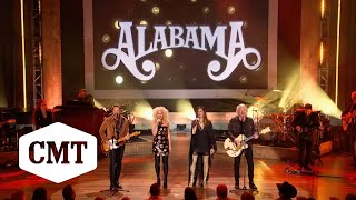 Little Big Town Performs quotThe Closer You Getquot  CMT Giants Alabama [upl. by Ennairac923]