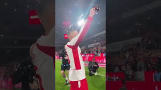 Podolski dice adiós homenaje en su club debut 🇩🇪⚽ [upl. by Bridgette]