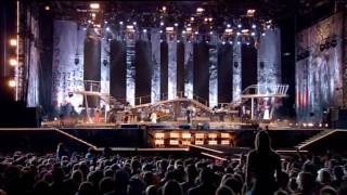 Robbie Williams Live at Knebworth Rock DJ and Angels [upl. by Gretel]