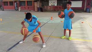 BALONCESTO EJERCICIOS DE DRIBLING [upl. by Yodlem]