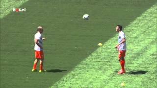 Potje hooghouden met Robben en Van Persie  WK Voetbal 2014 [upl. by Hally]