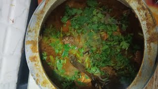 Tari Wala Chicken In Pressure Cooker  ऐसे बनाता है स्पेशल तरी चिकन Tari Wala Chicken Recipe [upl. by Ahsaelat]