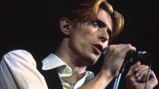 David Bowie Boston 1976 08 Changes TVC 15wmv [upl. by Airamahs]