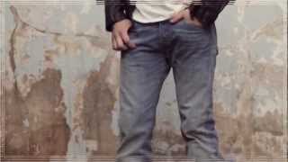 LEVIS® 501® JEANS THE ORIGINAL STRAIGHT [upl. by Narine342]