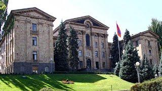 ՈՒՂԻՂ․ ԱԺում Կառավարության հետ հարցուպատասխանն է․ բակում՝ բողոքի ակցիան [upl. by Garson47]