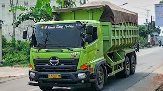 Truck Telolet‼️Mobil TrukTruk TrontonTruk PasirTruk TangkiTruk TrailerTruk Towing Angkut Mobil [upl. by Tshombe]