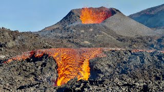 Piton de la Fournaise  éruption du 22 décembre 2021 au 17 janvier 2022 [upl. by Alledi]