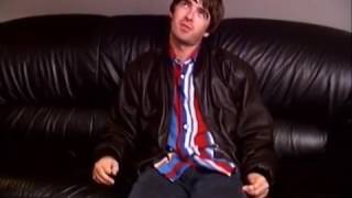 Oasis champagne supernova live earls Court 1995 [upl. by Telfore168]