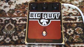 Electro Harmonix quotReverse Logoquot Big Muff [upl. by Desta]