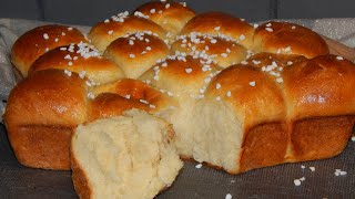 Panbrioche con farina di mandorle e latte condensato [upl. by Doralin]