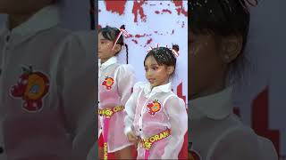 LEIKA PENTAS DANCE DITEMANI AYAH BUNDA LEXIE LEIKA BUNDA DEGDEGAN BANGET 😮😮 leika [upl. by Weed]