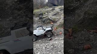 hobbywing axe doing what it dose best in the trx4 trx4defender [upl. by Assiralc]