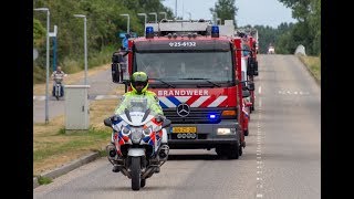 Optocht Brandweerdag 2018 heel veel sirenes Almere [upl. by Aihcropal]