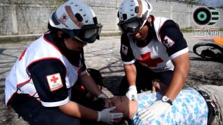 ¡PARAMEDICOS DE CRUZ ROJA EN ACCIÓN [upl. by Whorton]