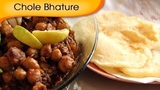 Chole Bhature  Easy To Make Breakfast  Meal Recipe  Popular Punjabi Recipe by Annuradha Toshniwal [upl. by Olivann45]