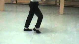 El secreto del Moonwalk de Michael Jackson [upl. by Llednohs]