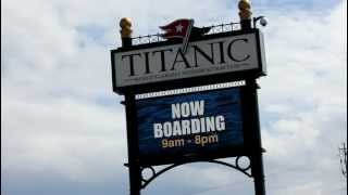 Watchfire Signs 19mm LED Sign at Titanic Museum Pigeon Forge TN [upl. by Ydisac401]