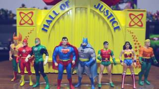 Super Powers Hall of Justice Playset by Kenner [upl. by Lemuela307]