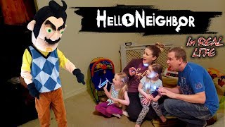 Hello Neighbor in Real Life in the Dark Broke into a Strangers House amp Get Caught Part 2 [upl. by Buchalter]