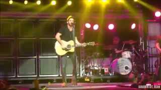 Thomas Rhett  Make Me Wanna  Live at MSG [upl. by Flavius291]