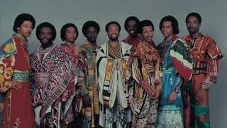 Earth Wind amp Fire Devotion Live [upl. by Gerita]