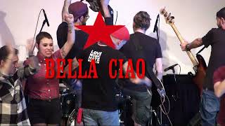 Voghera 21 Dicembre Teatro Arlecchino Los Fastiidios Ashpipe e Company quotBELLA CIAO quotmusic punk [upl. by Aivekahs]