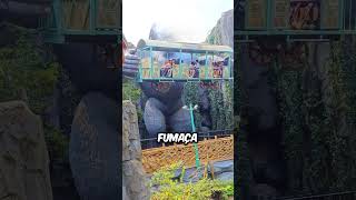 King Kong Faz o Inesperado em Jurassic Park 🦍🎢 [upl. by Joellyn]