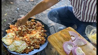 Unos buenos chilaquiles y fácil de hacer con esta receta [upl. by Ennagem]