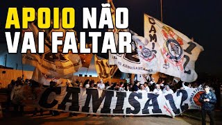 TORCIDA DO CORINTHIANS MARCA PRESENÇA EM AEROPORTO [upl. by Niowtna]