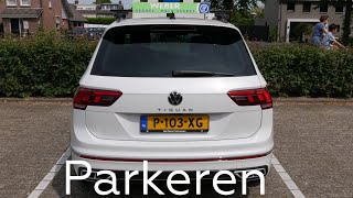 VOORUIT IN EEN PARKEERVAK PARKEREN [upl. by Canice538]