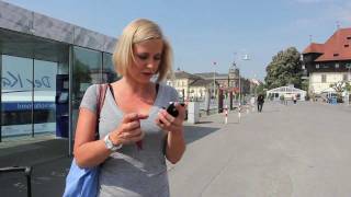 Nina Heinemann stellt die iPhoneApp von Holidaycheck vor [upl. by Elime]