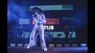 Lorde  Perfect Places MelodramaLIVE in Novas Red Room Optus [upl. by Ash589]