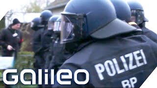 Knallhart Die Ausbildung bei der Bundespolizei  Galileo  ProSieben [upl. by Elsy829]