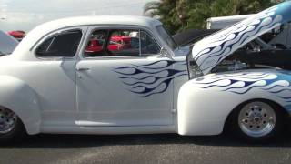 George Denson checks out a 1947 Nash [upl. by Eirellam]