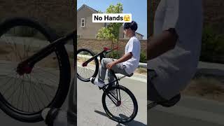 🫣 wheelie goon throne howtowheelie fixedgear fixie bike amazing bikelife [upl. by Reyaht530]