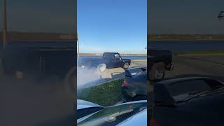 Dodge Ram D150 BURNOUT Awesome Sounding 318 moparornocar dodgeram burnout exhaustsound [upl. by Turnbull106]